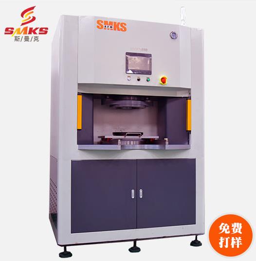 <a href='http://m.gneehy.com' target='_blank'><u>流體拋光機(jī)</u></a>使用注意事項(xiàng)